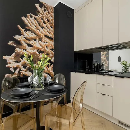 Appartamento Beige Z Klimatyzacja I Dostepem Do Basenu Zewnetrznego By Renters Sianozety