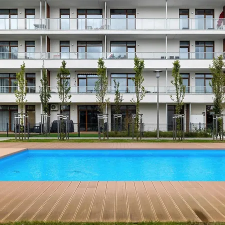 Appartamento Beige Z Klimatyzacja I Dostepem Do Basenu Zewnetrznego By Renters Sianozety